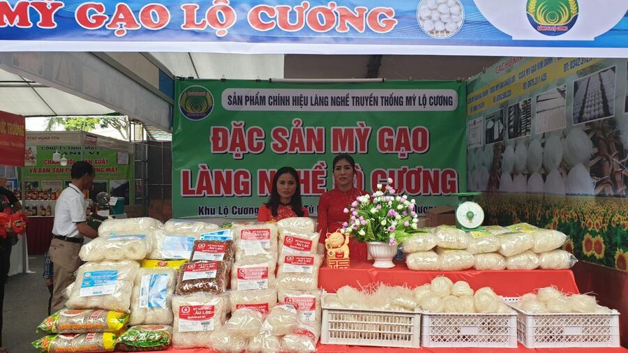 Nhiều sản phẩm đăng ký tham gia chương trình OCOP ở Hải Dương