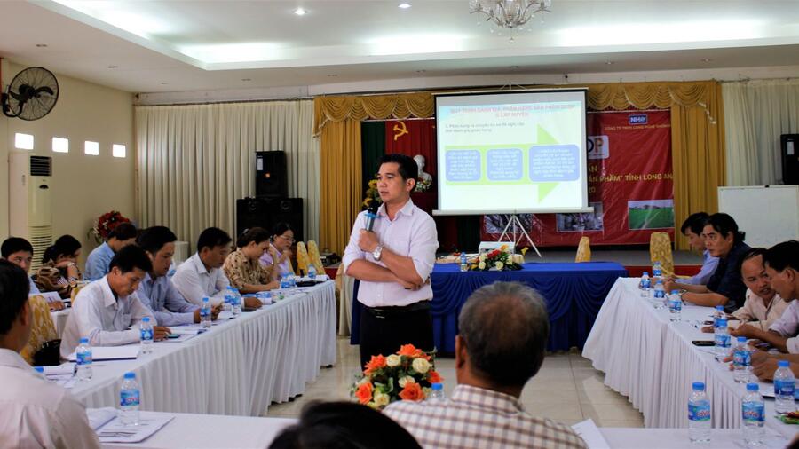 Long an: tập huấn triển khai chương trình mỗi xã một sản phẩm năm 2020
